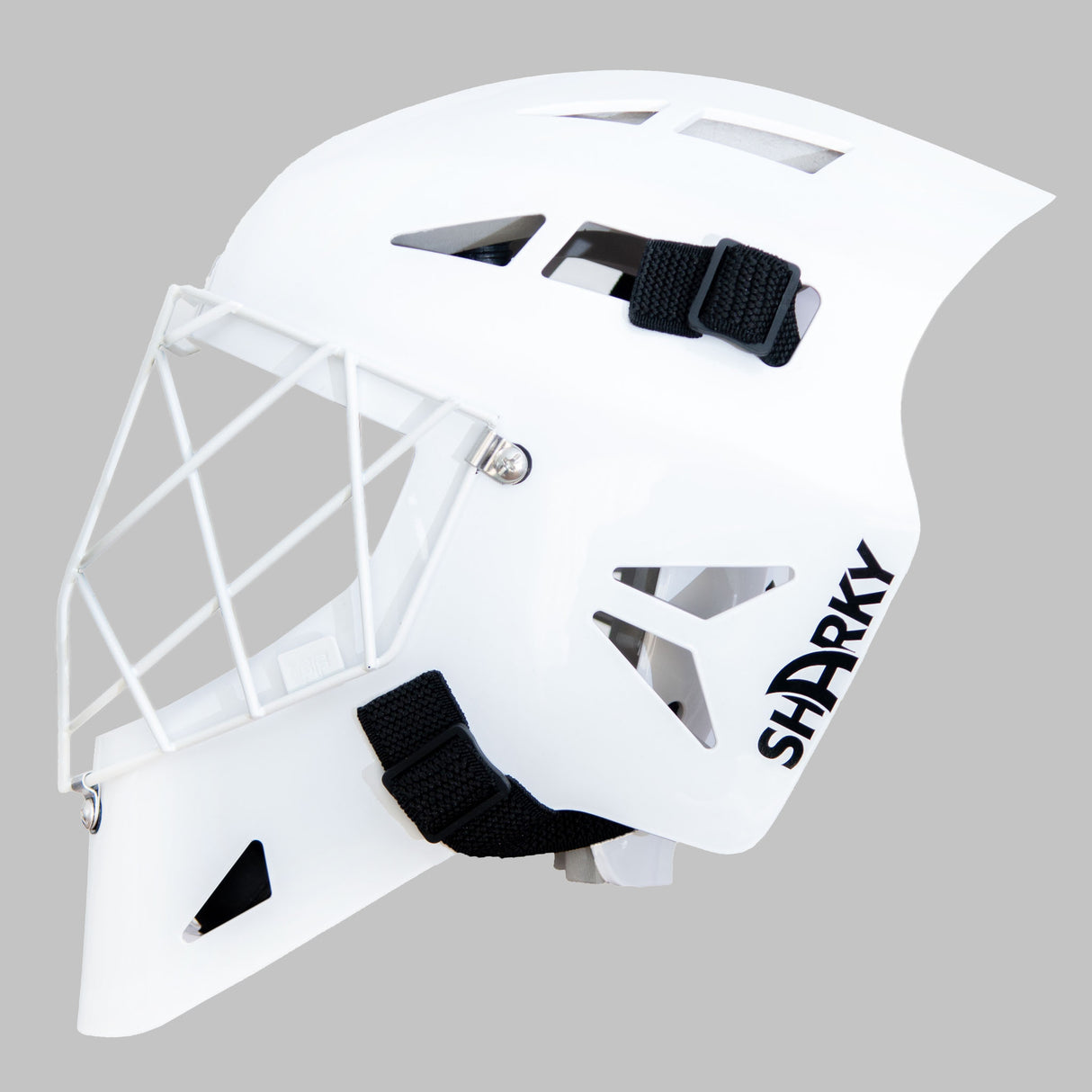 BLINDSAVE SHARKY SENIOR MAALIVAHDIN MASKI